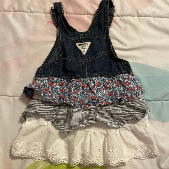 OshKosh B’gosh Dark Denim Overall Dress - Toddler 24 month - Picture 2 of 3